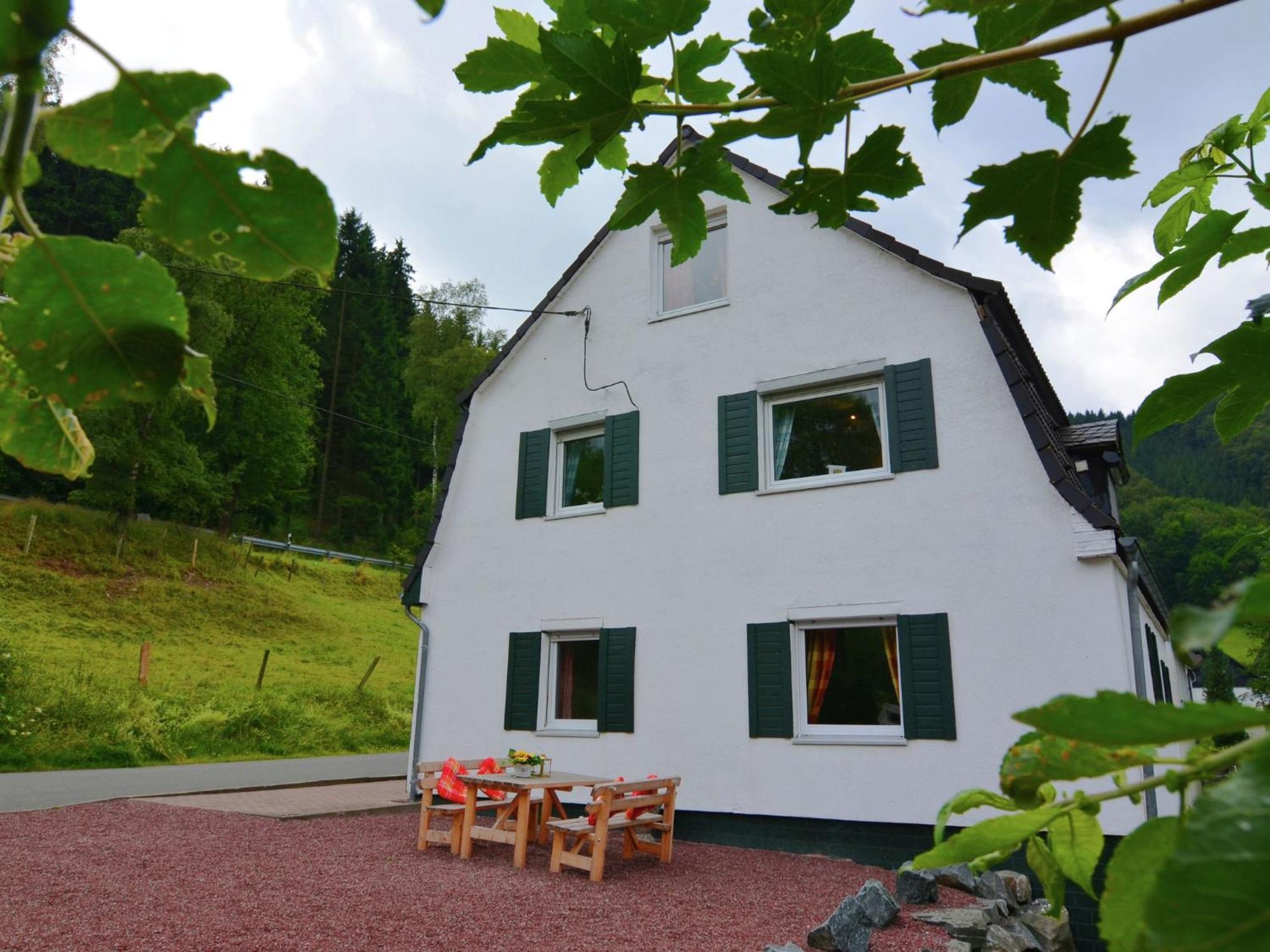 Fabulous Holiday Home In Olsberg Near Ski Area Elpe Eksteriør billede